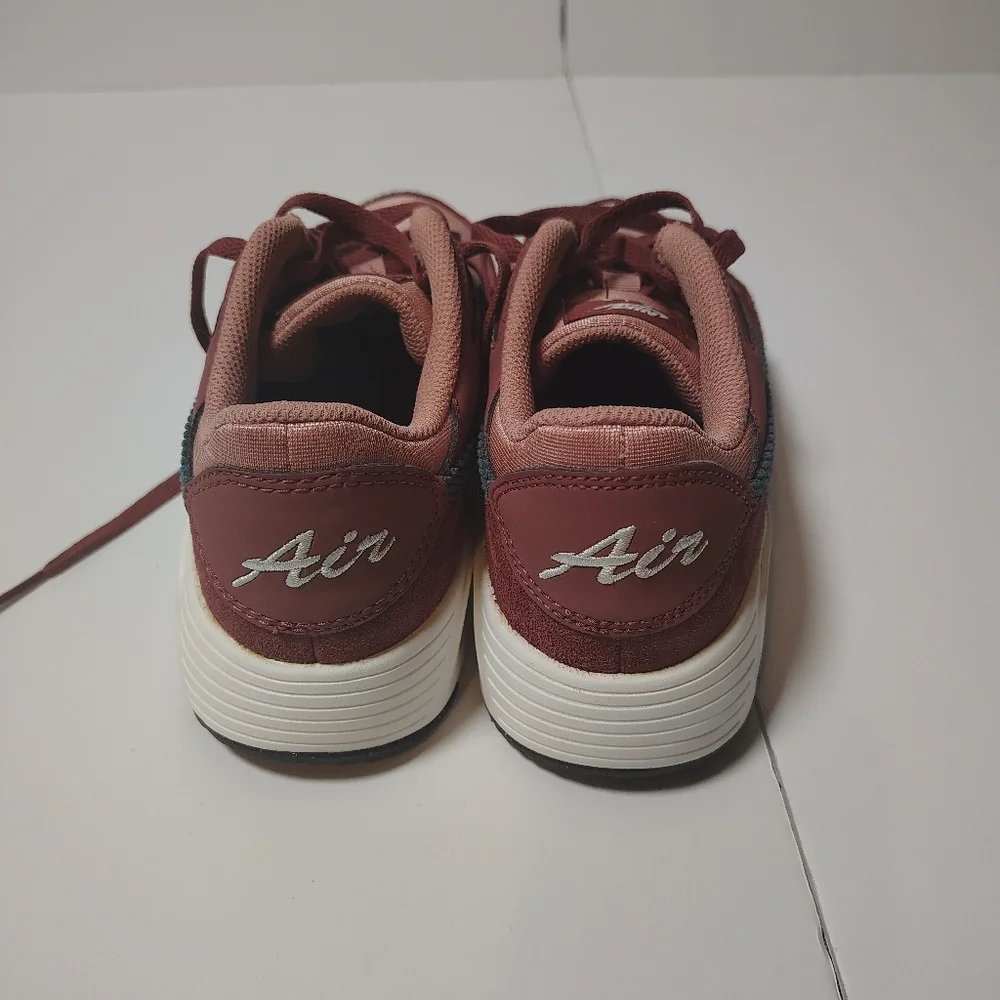 Nike Air Max SC SE Women's  Sneakers Size 9.5 - Picture 5 of 9